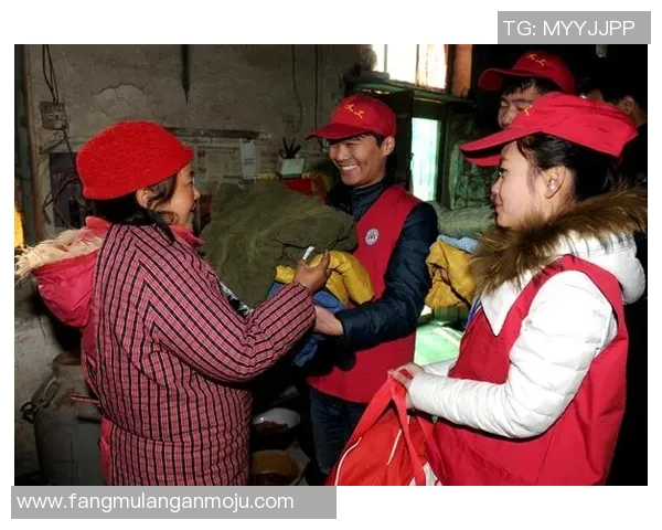 足球明星热心公益捐赠衣物和鞋子助力贫困儿童温暖冬季